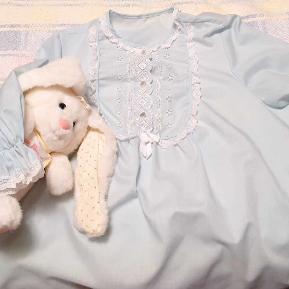 Vintage Baby Blue Top Form Half Sleeve Gown